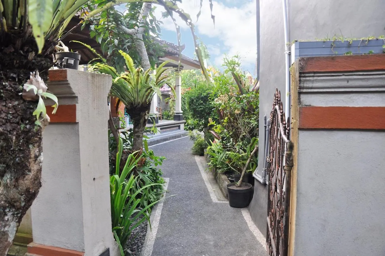 Dunung Sari Homestay Ubud Indonesia